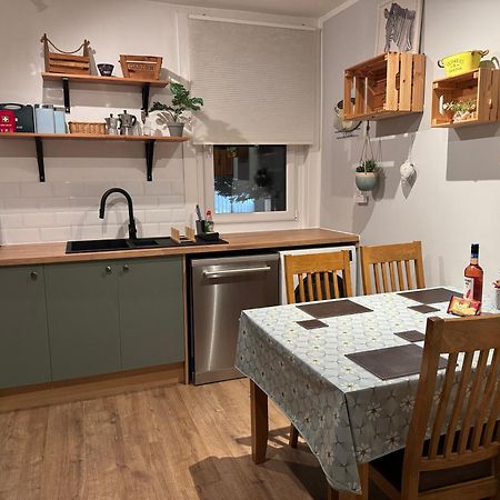 Maria- Bright And Modern City Center Apartment . Edinburg Exteriör bild