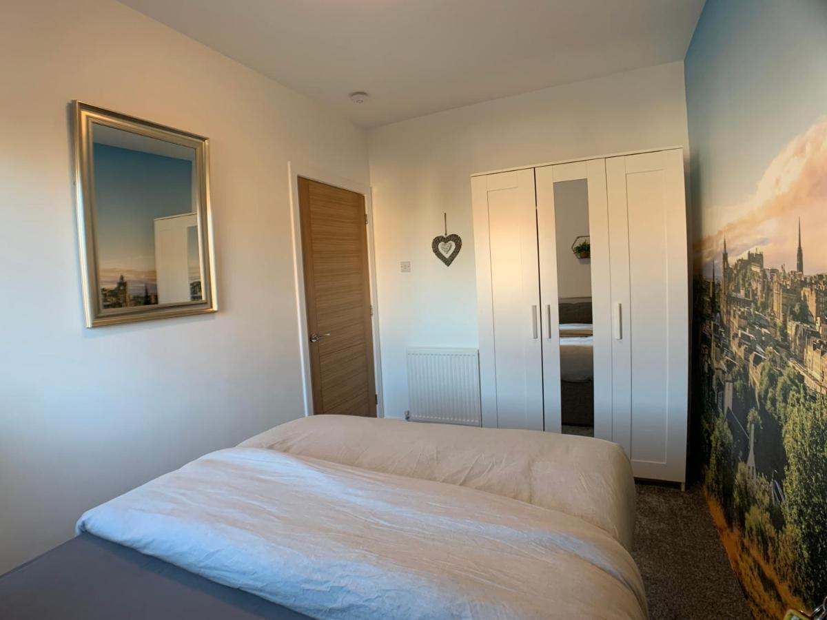 Maria- Bright And Modern City Center Apartment . Edinburg Exteriör bild