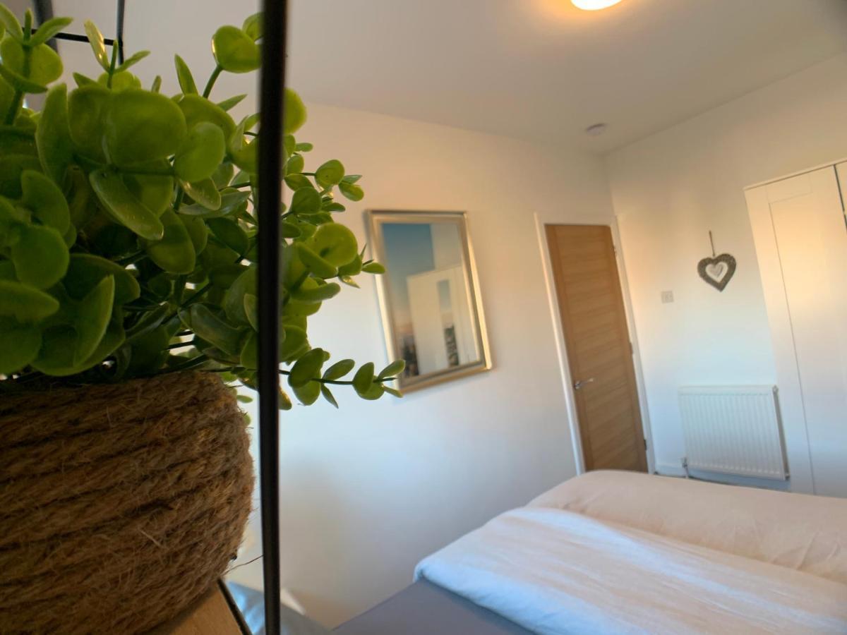 Maria- Bright And Modern City Center Apartment . Edinburg Exteriör bild