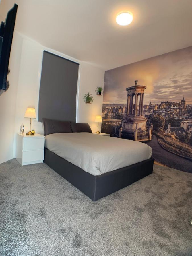Maria- Bright And Modern City Center Apartment . Edinburg Exteriör bild