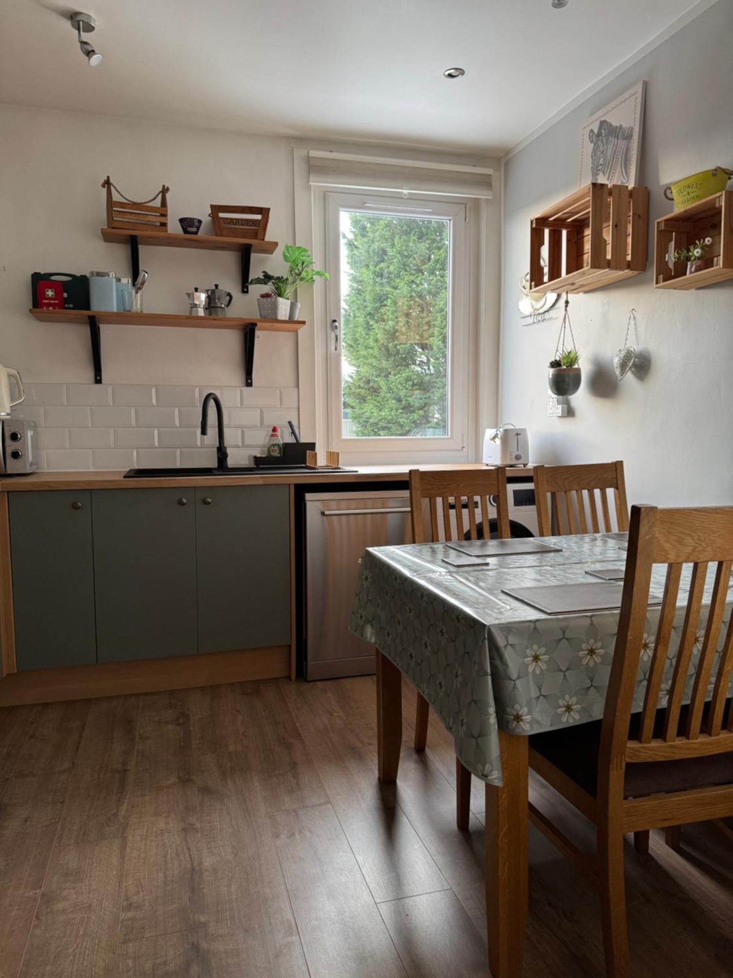 Maria- Bright And Modern City Center Apartment . Edinburg Exteriör bild