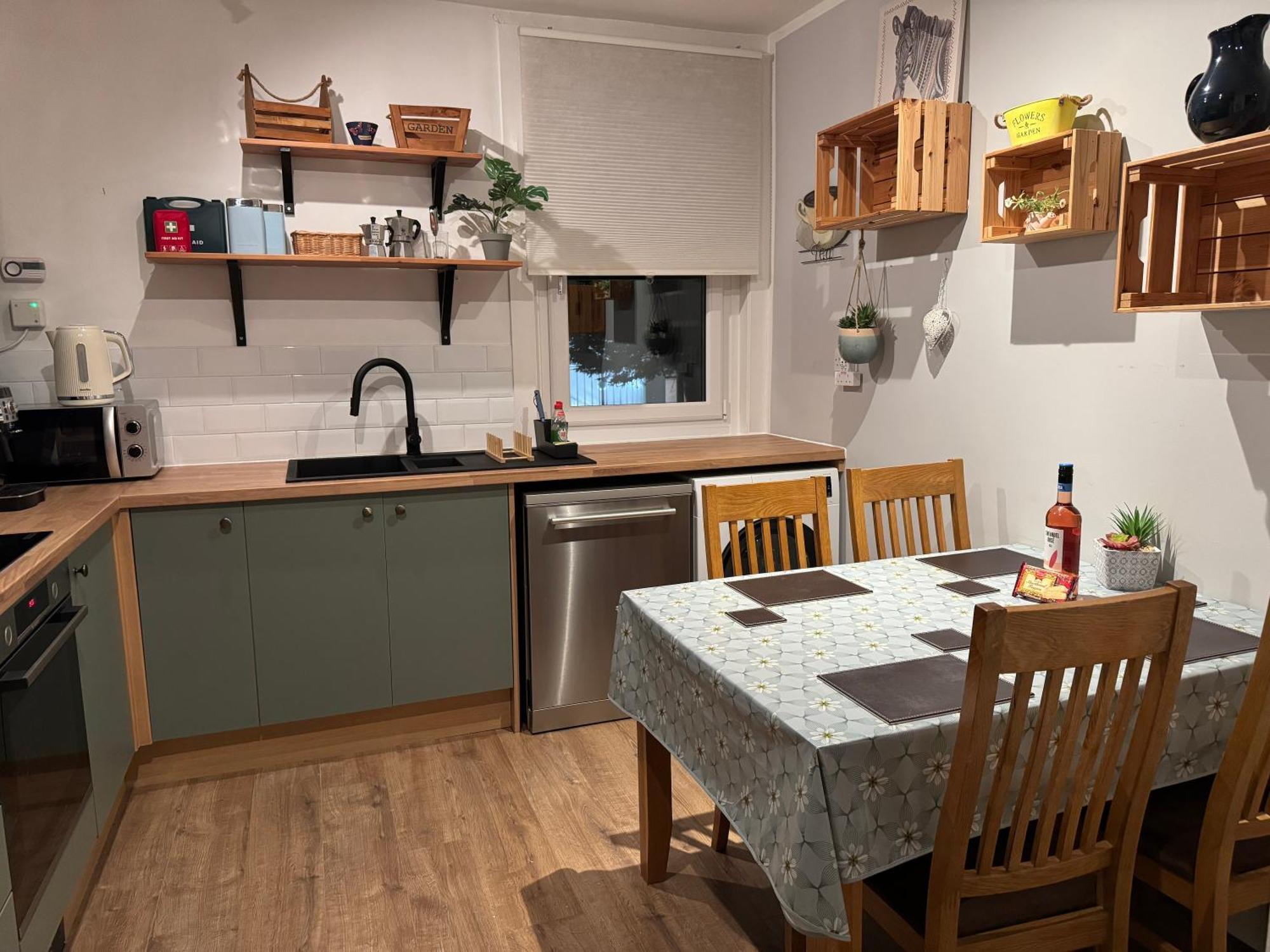 Maria- Bright And Modern City Center Apartment . Edinburg Exteriör bild